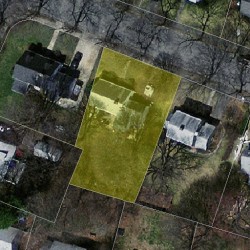 32 Farmington Rd, Newton MA  02465-1107 aerial view