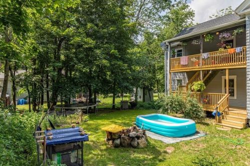 61 Estabrook St, Royalston MA 01331-3516 exterior