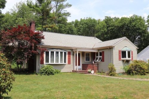 1063 Braley Rd, New Bedford, MA 02745-4228