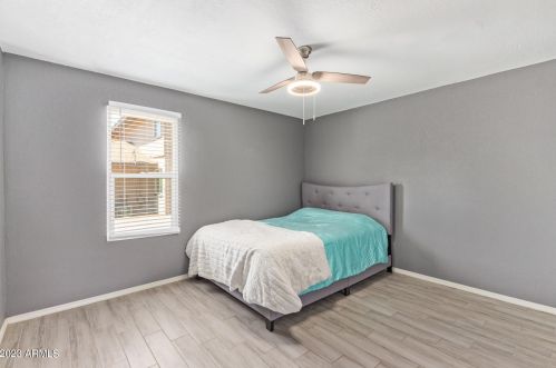 4769 Belleview St, Phoenix AZ  85008-5606 exterior