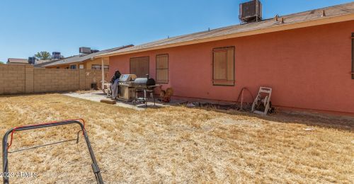 8914 Cambridge Ave, Phoenix AZ 85008-1215 exterior