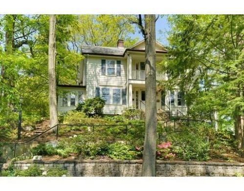 162 Islington Rd, Newton, MA 02466-1012