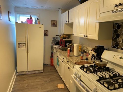 764 Plymouth Ave, Fall River MA 02721-1946 exterior