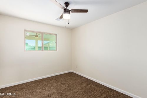 1427 El Camino Dr, Phoenix AZ 85051-4626 exterior