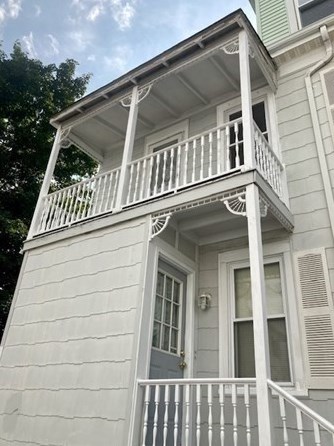 340 Earle St, New Bedford MA 02746-1814 exterior