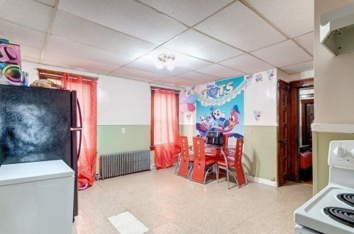 16 Harlow St, Worcester MA 01605-3321 exterior