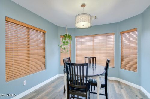 25801 65 Dr, Phoenix AZ 85033-1605 exterior