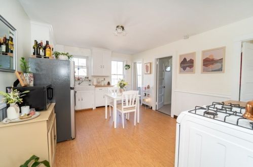 1 Hamilton St, Plymouth MA 02360-4101 exterior