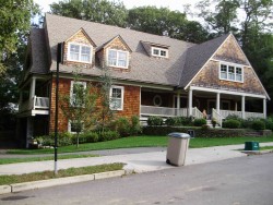 64 Beethoven Ave, Newton, MA 02468-1729