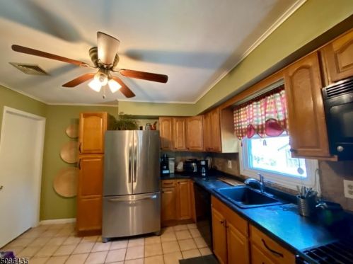 30 Cuozzo St, Belleville NJ 07109-1232 exterior