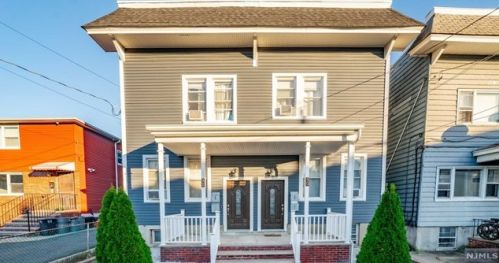 92 Windsor St, Kearny NJ  07032-2017 exterior