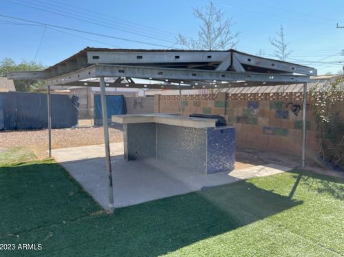 2411 Adams, Phoenix AZ 85034-1404 exterior