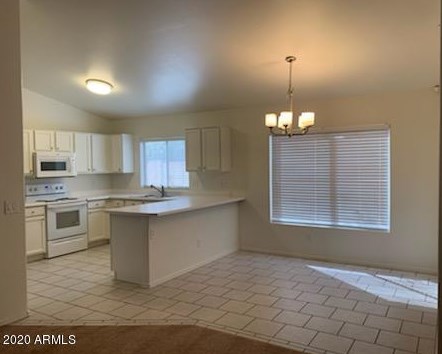 3044 Blackhawk Dr, Phoenix AZ  85050-4707 exterior