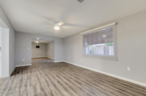 1123 El Camino Dr, Phoenix AZ 85051-4628 exterior