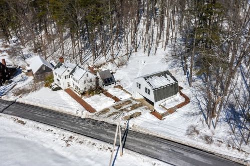 93 Riv Rd, Topsfield MA 01983-2111 exterior