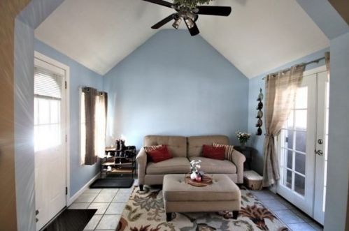 280 Pleasant St, Worcester MA 01609-3201 exterior