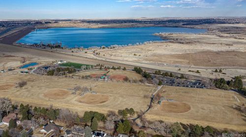 9164 Tufts Ave, Englewood CO 80111-1165 exterior