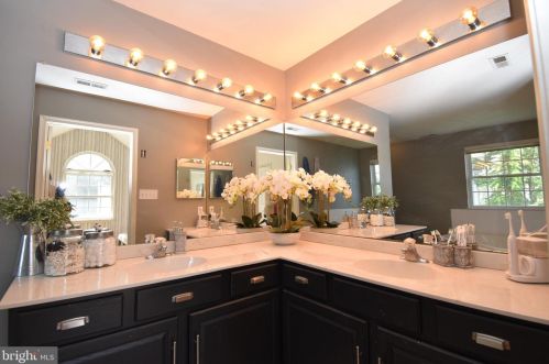 11 Waterview Dr, Erial NJ  08081-1683 exterior