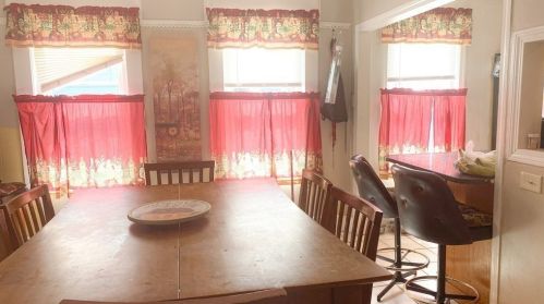 47 Oakland Ave, Methuen MA  01844-3673 exterior