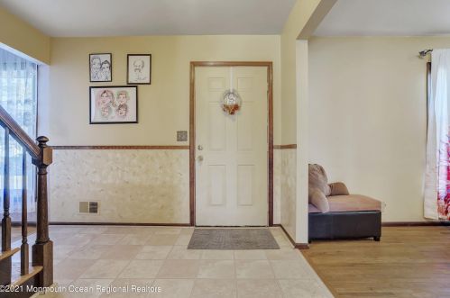 11 Red Cedar Ct, Jackson Twp NJ 08527-1351 exterior