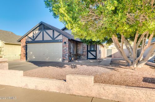 4038 Alta Mesa Ave, Phoenix AZ 85044-1414 exterior