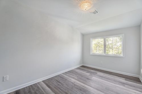 33 Hamilton Ave, Kearny NJ  07032-1804 exterior