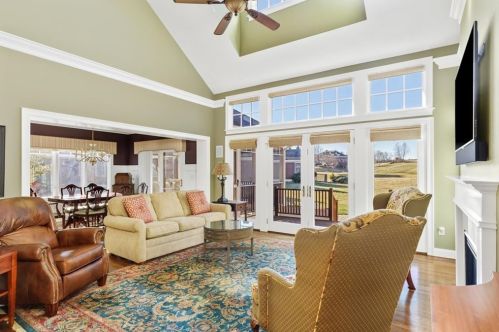 16 Black Rock Dr, Hingham MA 02043-4892 exterior