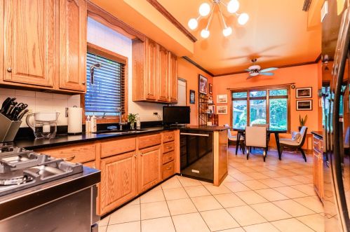 3132 Wenonah Ave, Forest View IL 60402-2952 exterior