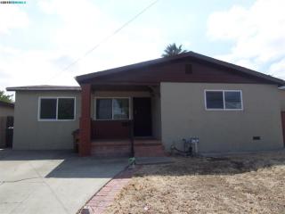 2121 Burton Ave, West Pittsburg, CA 94565-4719