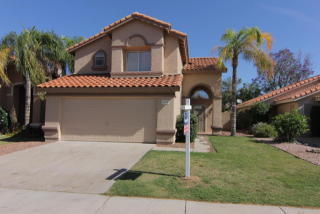 1310 Helena Dr, Phoenix, AZ 85022-2077