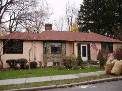 69 Langdon St, Newton, MA 02458-1803