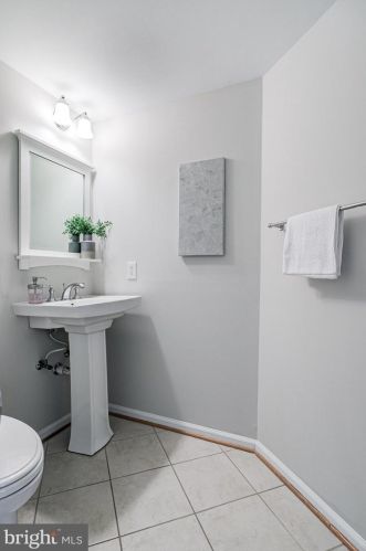 5337 Tarkington Pl, Columbia MD 21044-5407 exterior