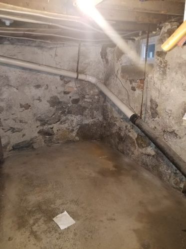 41 Donnelly St, Fall River MA 02723 exterior