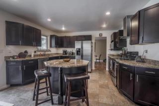 606 Indian Mound Rd, Columbus OH  43213-2635 exterior