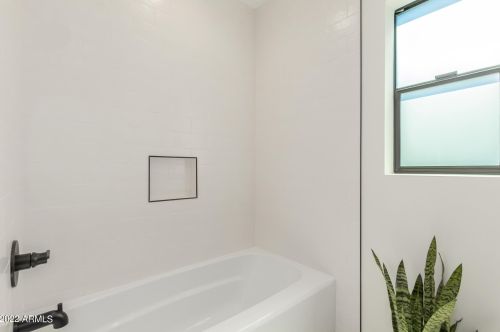 1253 Cambridge Ave, Phoenix AZ  85006-1102 exterior