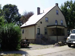 4 Warwick Rd, Newton, MA 02465-1724