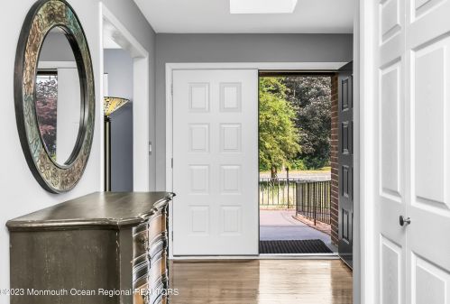 1120 Sycamore Ave, Tinton Falls NJ 07724-3237 exterior