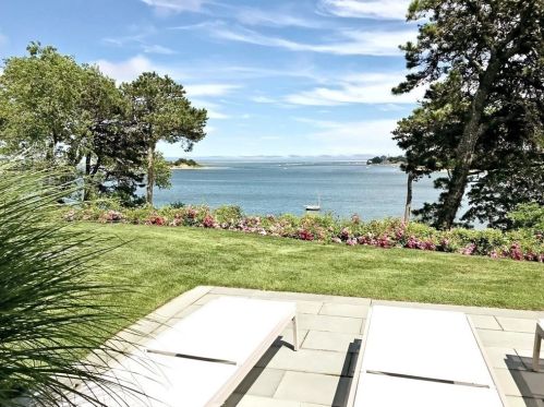 811 Fox Hill Rd, Chatham MA 02633-1410 exterior