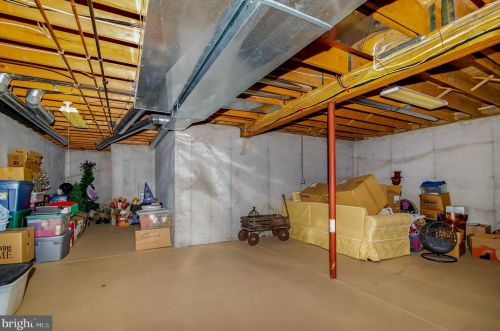 640 High St, West Deptford NJ 08051-1460 exterior