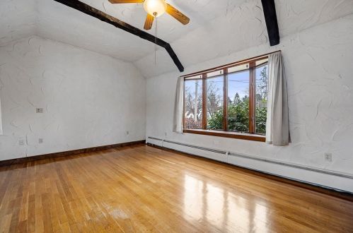 11 Fisher Rd, Worcester MA 01602-2810 exterior