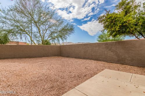 13826 36 Pl, Phoenix AZ 85050-8386 exterior