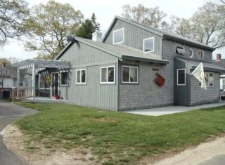 18 Mattapoisett Rd, Wareham, MA 02571-1757