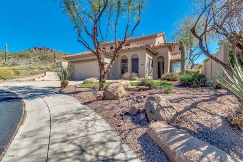 27317 62nd Ln, Phoenix, AZ 85083-6522