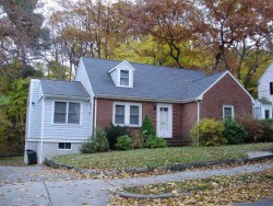 29 Garland Rd, Newton, MA 02459-1740