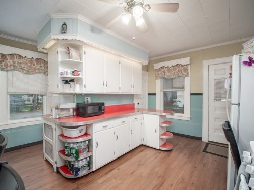 77 Riverdale St, Methuen MA 01844-6105 exterior