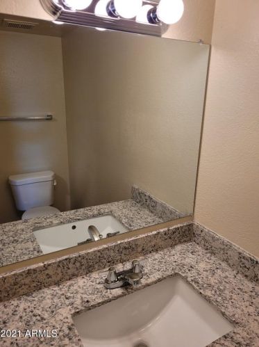 3605 Bethany Home Rd, Phoenix AZ 85019-1962 exterior