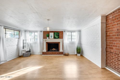 1611 Fairmount Ave, Phoenix AZ 85016-6900 exterior