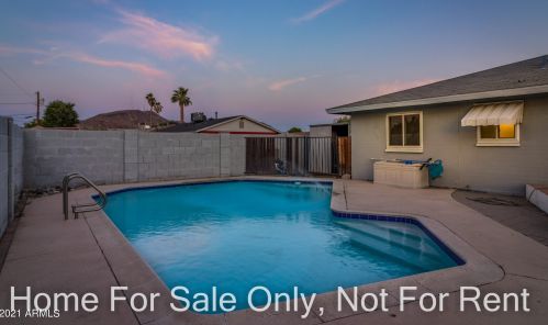 2630 Corrine Dr, Phoenix, AZ 85032-6940