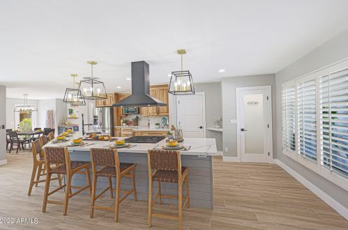 4233 Cholla St, Phoenix AZ  85029-3801 exterior