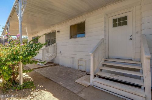 13014 19th Way, Phoenix AZ  85022-5017 exterior